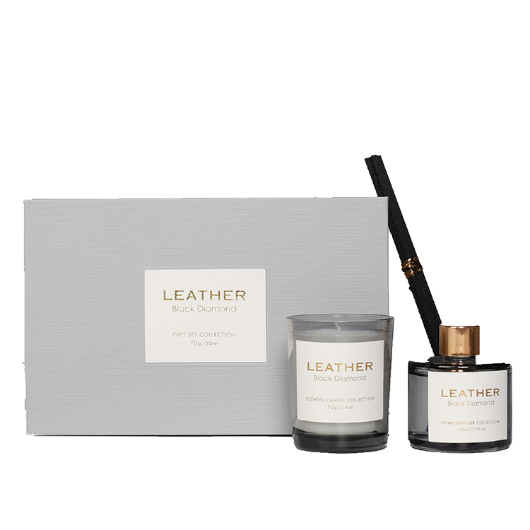 The Leather Collection 5% Black diamond 15% Black diamond 70g/50ml Grey Scented Candle And Grey Reed Diffuser