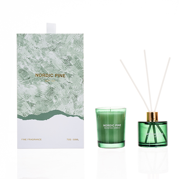 The Ultimate Collection Green Nordic Pine 70g Green Scented Candle And 50ml Green Reed Diffuser 